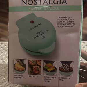 Nostalgia MyMini Griddle in Light Green